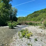 River With Amazing View + Jacuzzi, Garden, Forest Access *
