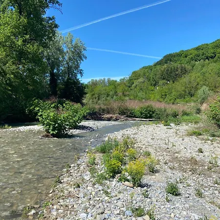 River With Amazing View + Jacuzzi, Garden, Forest Access *