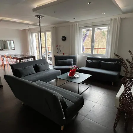 Villa River With Amazing View + Jacuzzi, Garden, Forest Access Vétraz-Monthoux