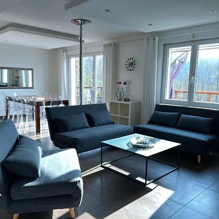 River With Amazing View + Jacuzzi, Garden, Forest Access Villa Vétraz-Monthoux